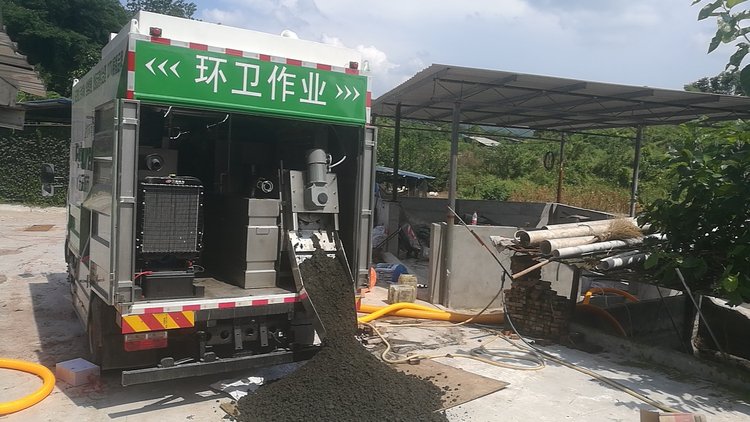 乌拉特前污泥干湿分离技术